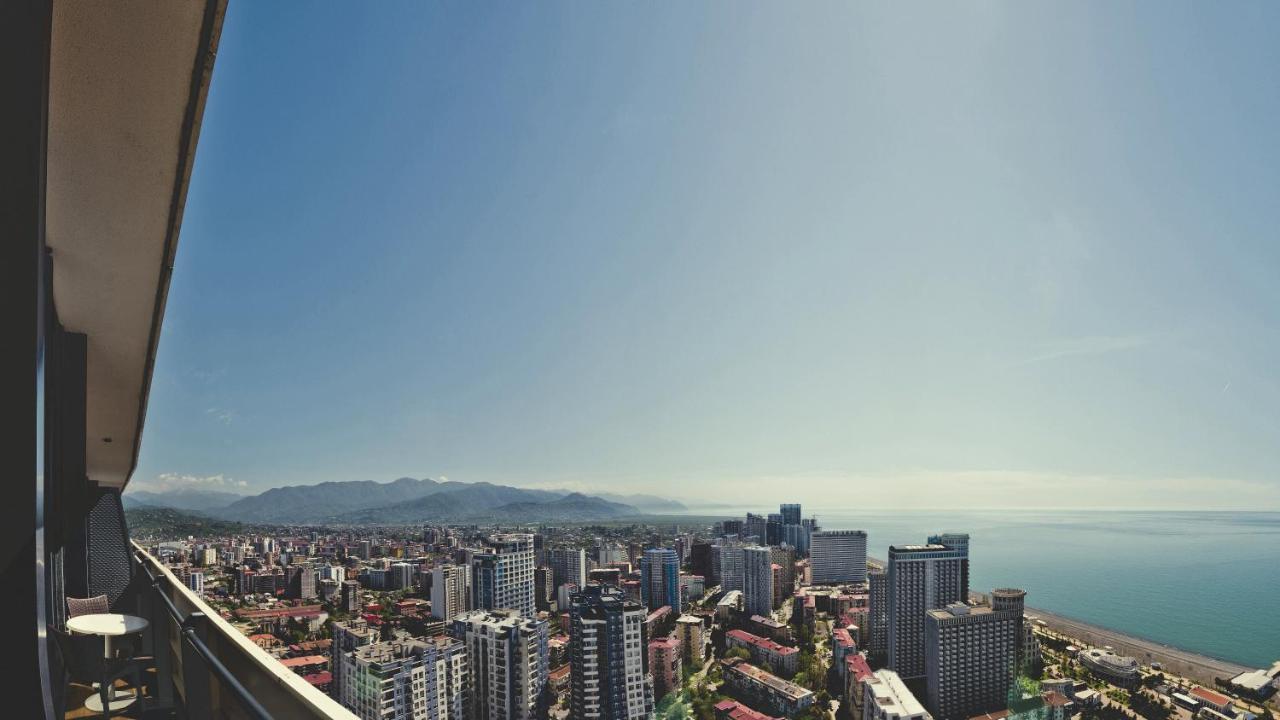 Orbi City Aparthotel Batumi Ngoại thất bức ảnh