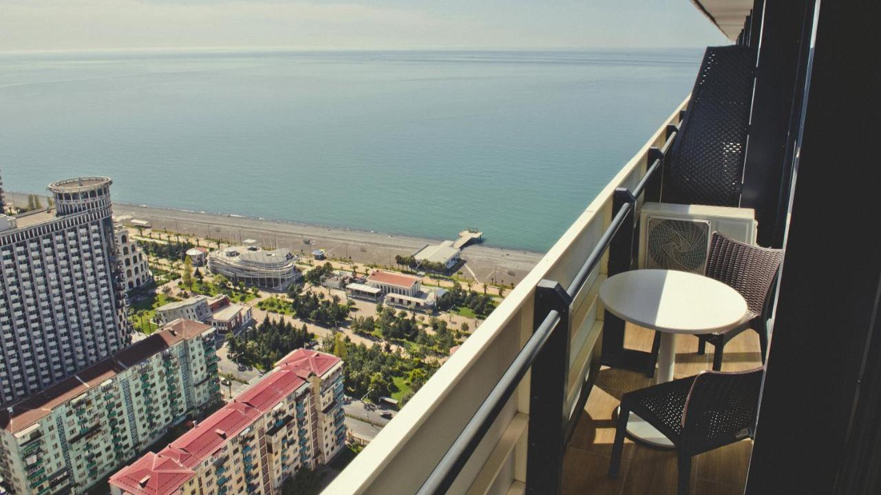 Orbi City Aparthotel Batumi Ngoại thất bức ảnh