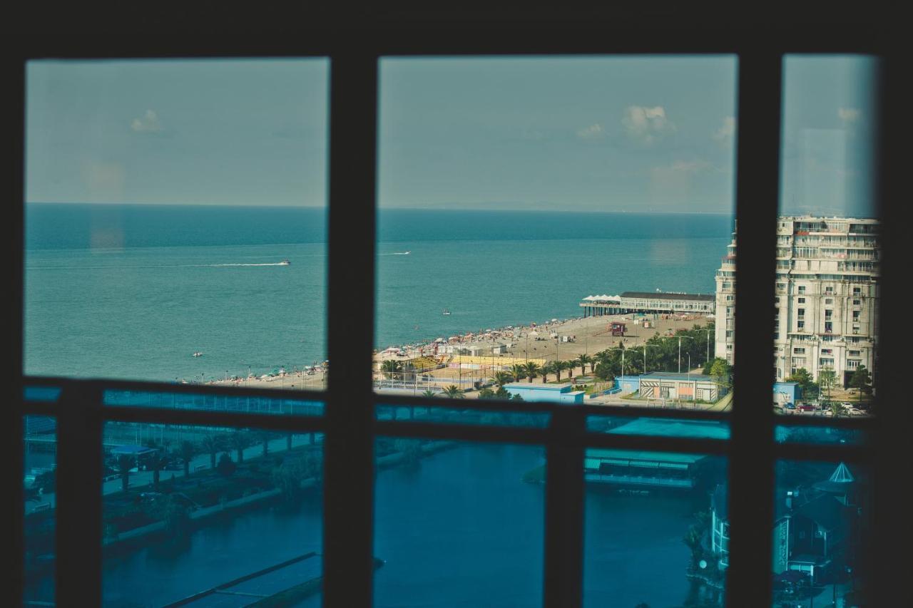 Orbi City Aparthotel Batumi Ngoại thất bức ảnh