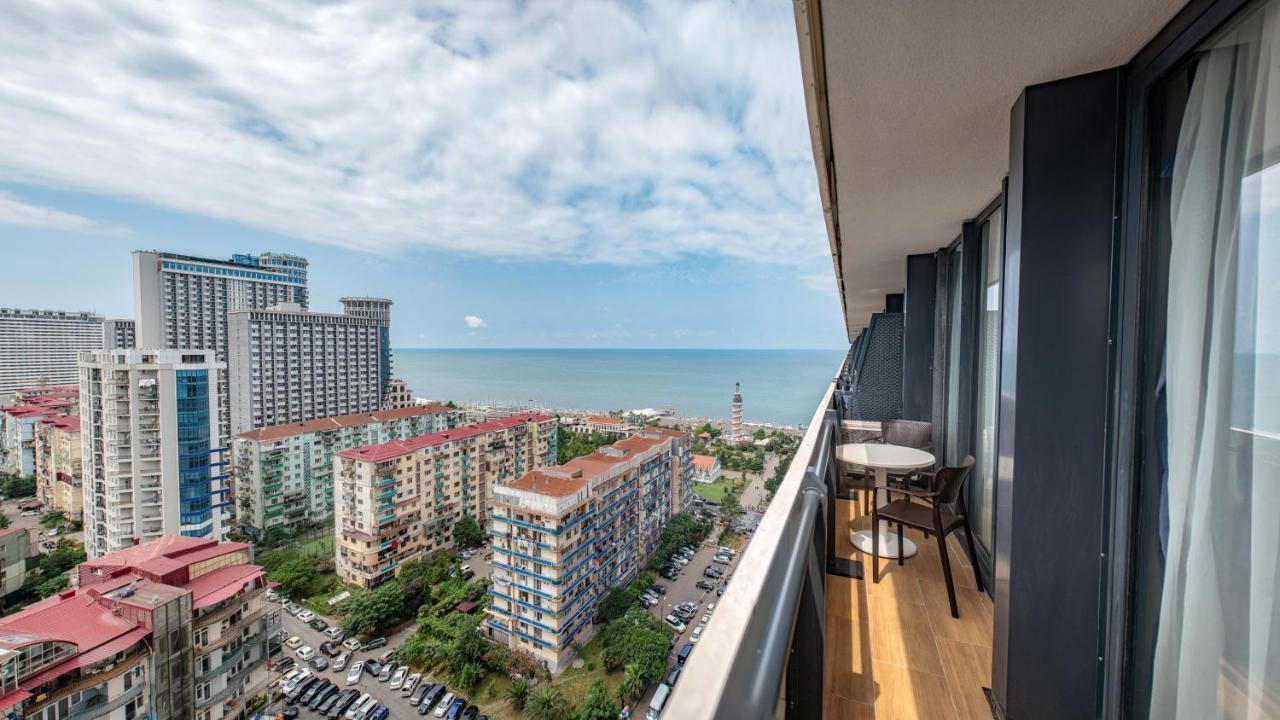 Orbi City Aparthotel Batumi Ngoại thất bức ảnh