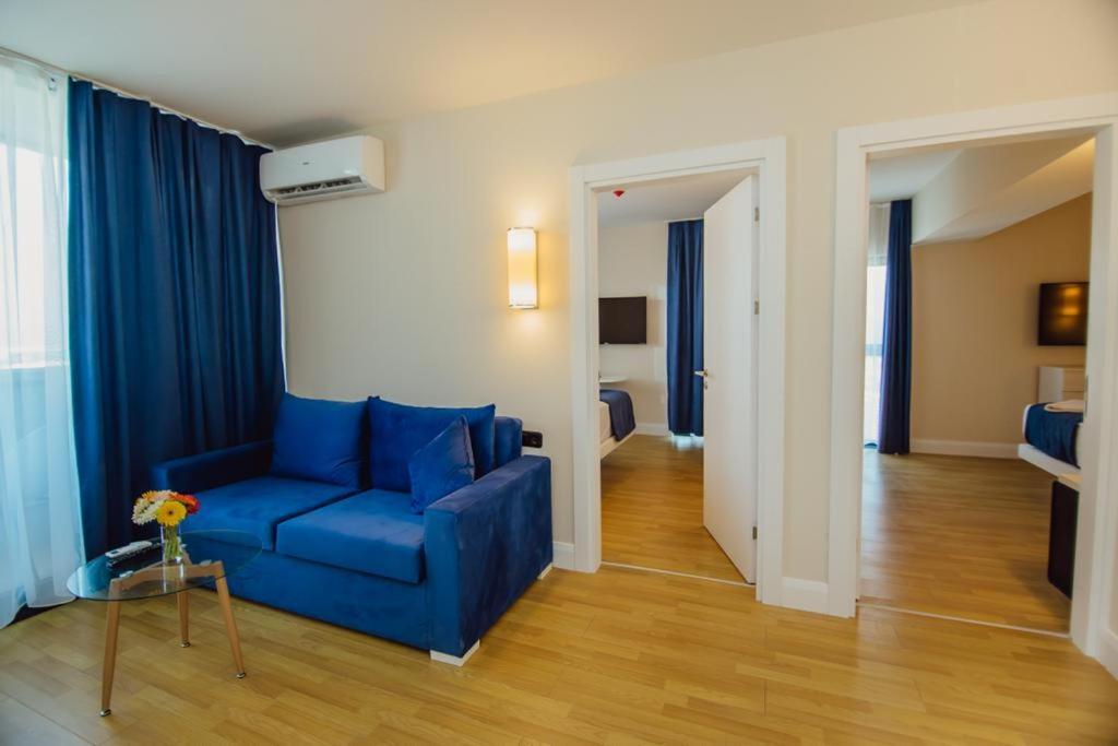 Orbi City Aparthotel Batumi Ngoại thất bức ảnh