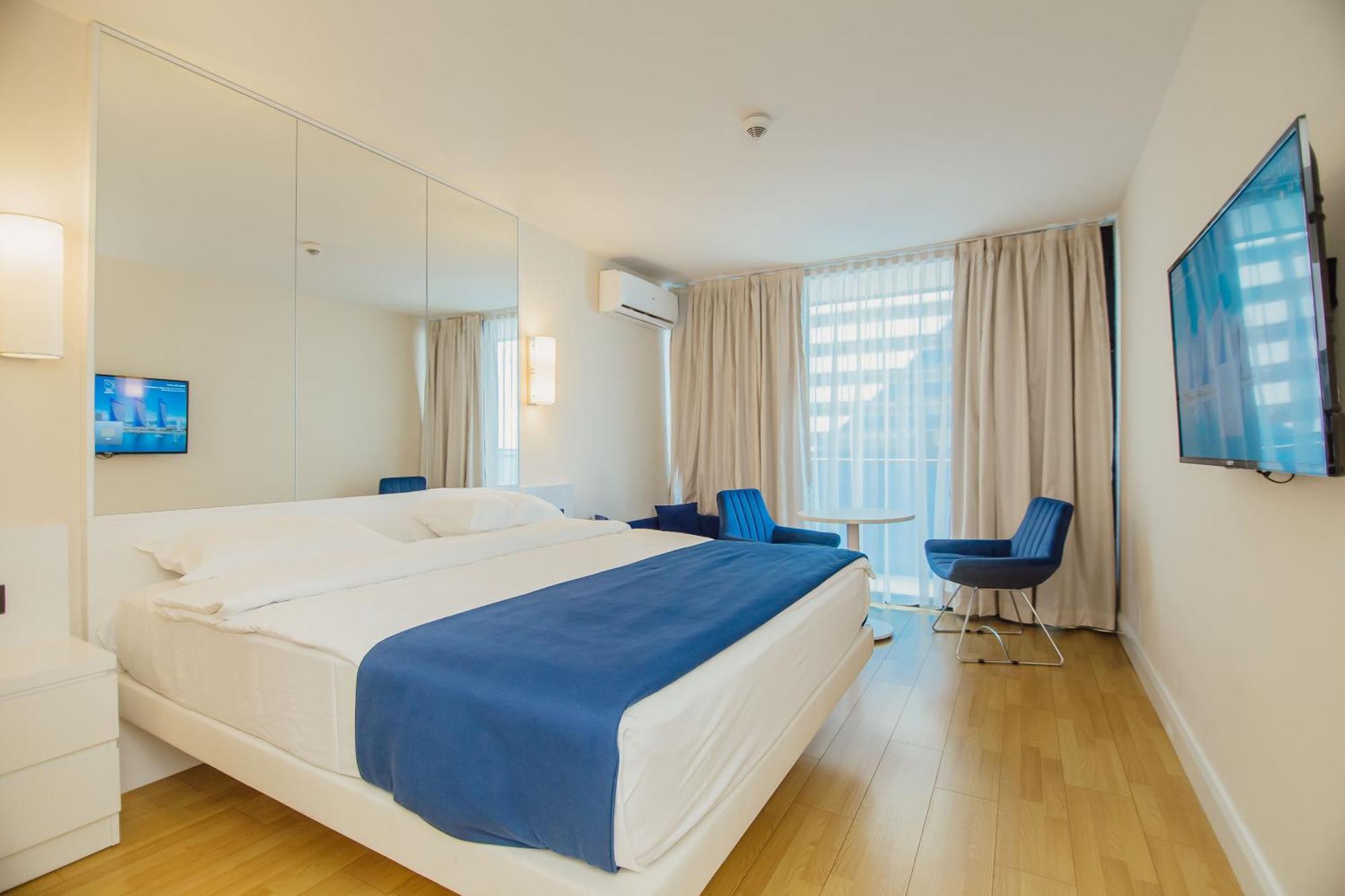 Orbi City Aparthotel Batumi Ngoại thất bức ảnh