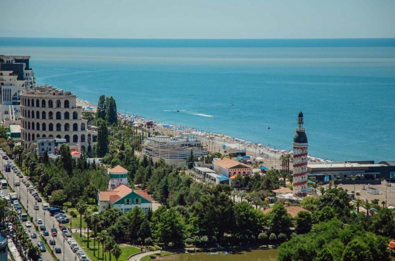 Orbi City Aparthotel Batumi Ngoại thất bức ảnh